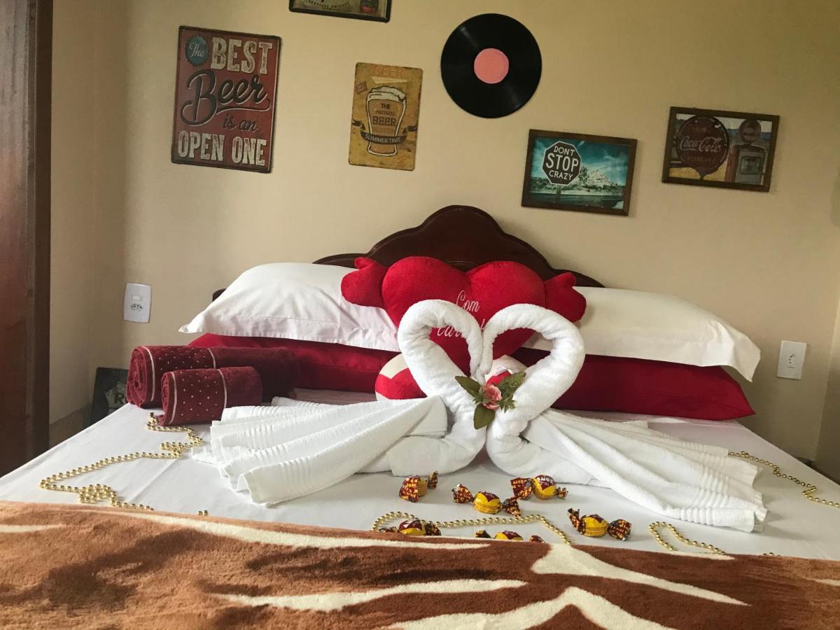 Quarto com Cama de Casal ou 2 de Solteiro e Vista da Montanha