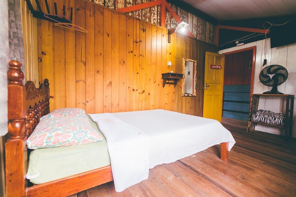 Quarto Duplo com Banheiro Privativo