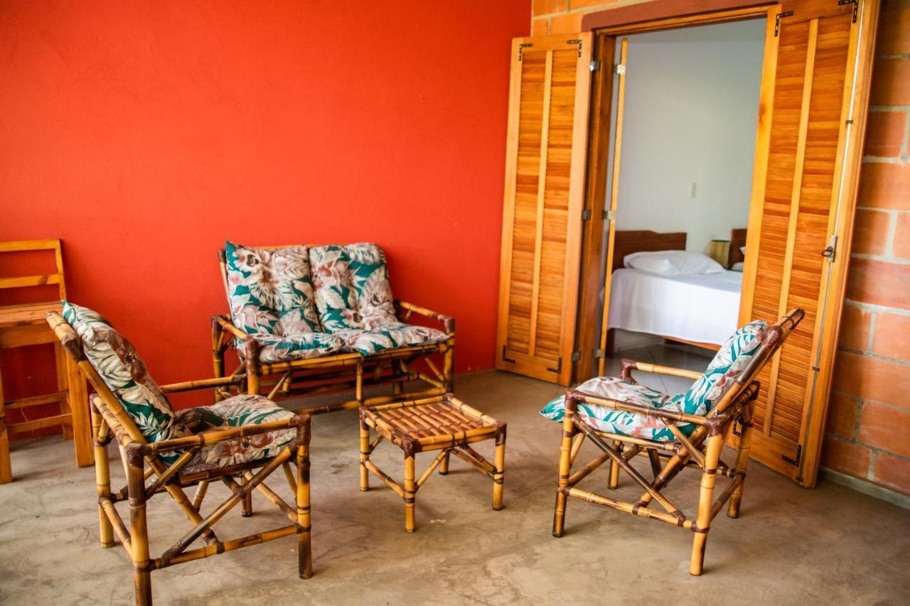 Apartamento com Varanda