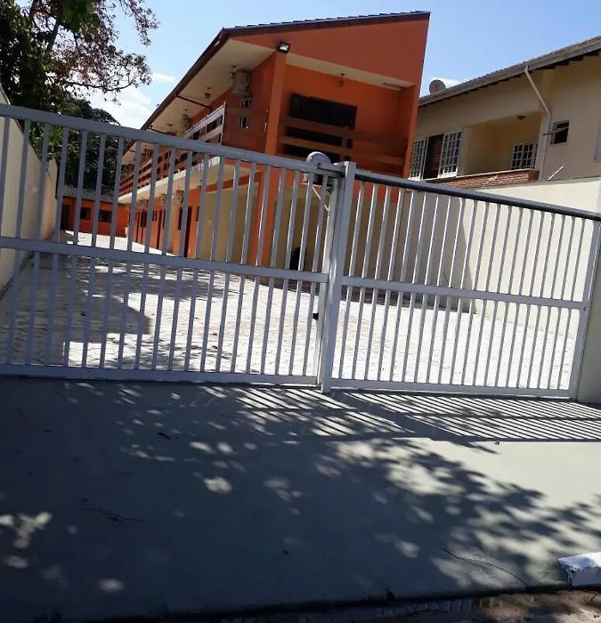Chalés Ubatuba 102 - P. Itaguá-1