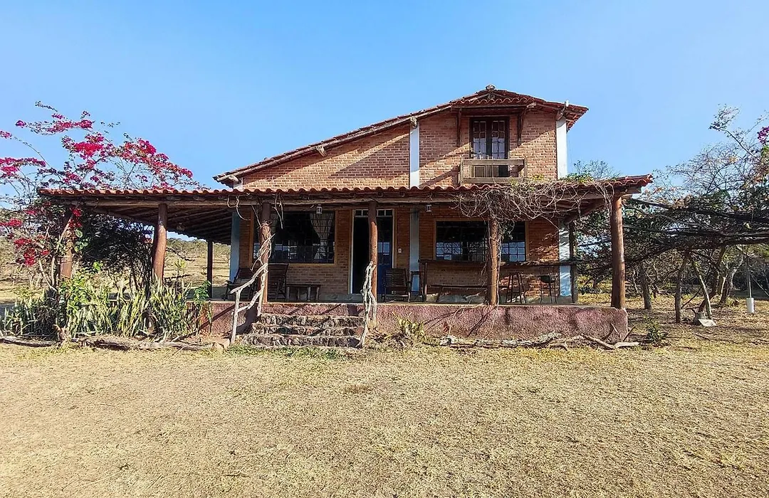 Chales Serra-1