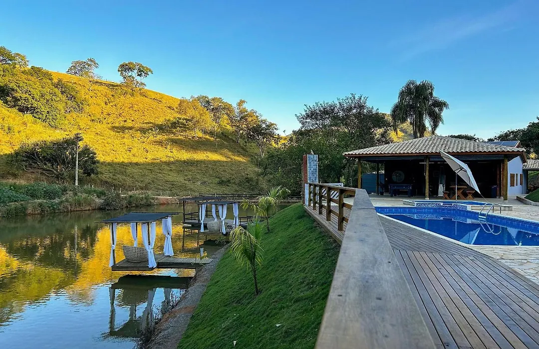 Rancho Ipês do Lago-1