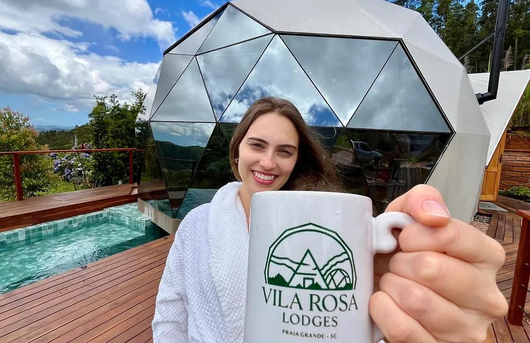 Vila Rosa Lodges - Chales E Domo-1