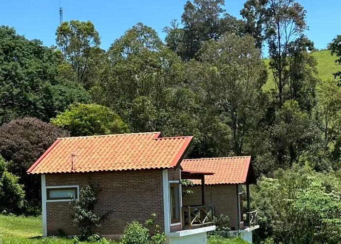 Chales Villa Serrinha Bueno Brandão
