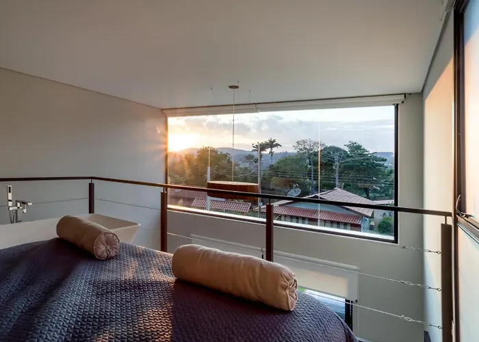 Elegância Conforto Exclusividade na Serra @CasaVue Serra Negra 